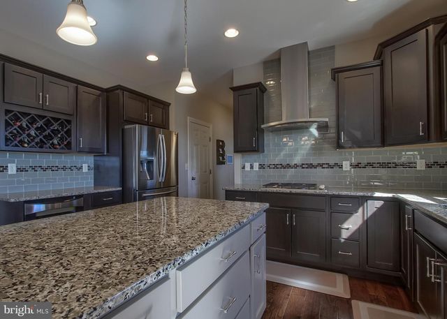 2702 BOX ELDER CT, Harrisburg, PA 17112