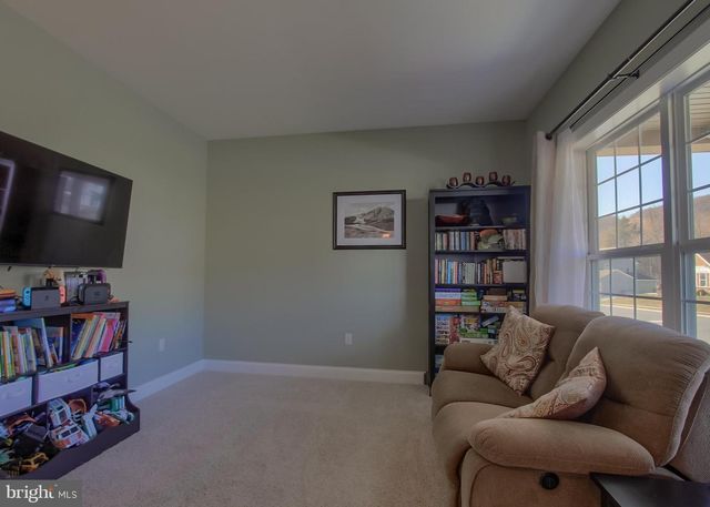 2702 BOX ELDER CT, Harrisburg, PA 17112