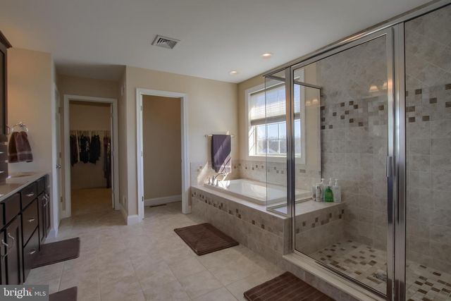 2702 BOX ELDER CT, Harrisburg, PA 17112