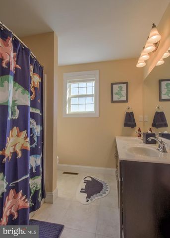 2702 BOX ELDER CT, Harrisburg, PA 17112