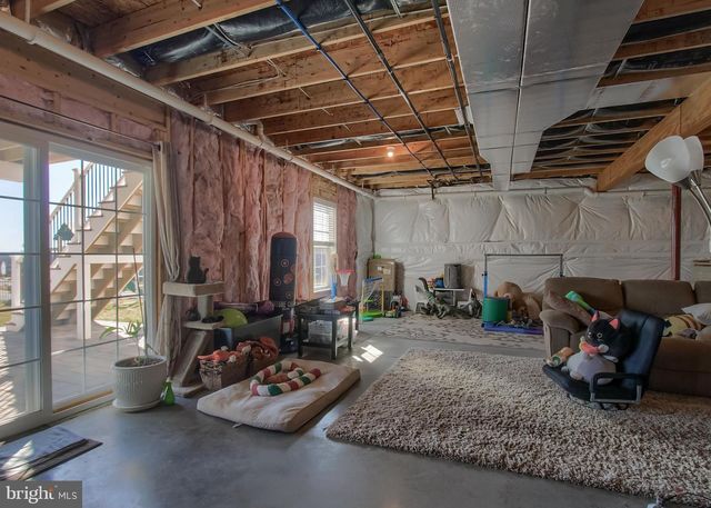 2702 BOX ELDER CT, Harrisburg, PA 17112