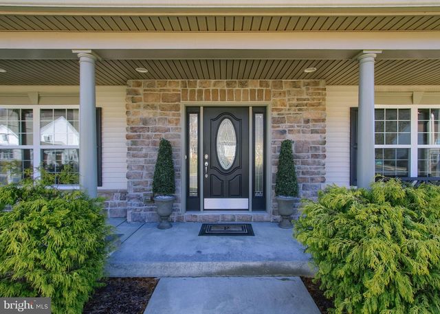 2702 BOX ELDER CT, Harrisburg, PA 17112