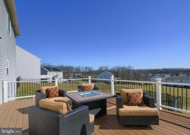 2702 BOX ELDER CT, Harrisburg, PA 17112