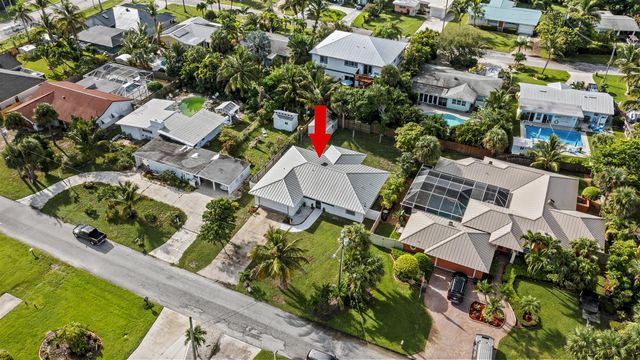 1915 Eucalyptus Avenue, Fort Pierce, FL 34949