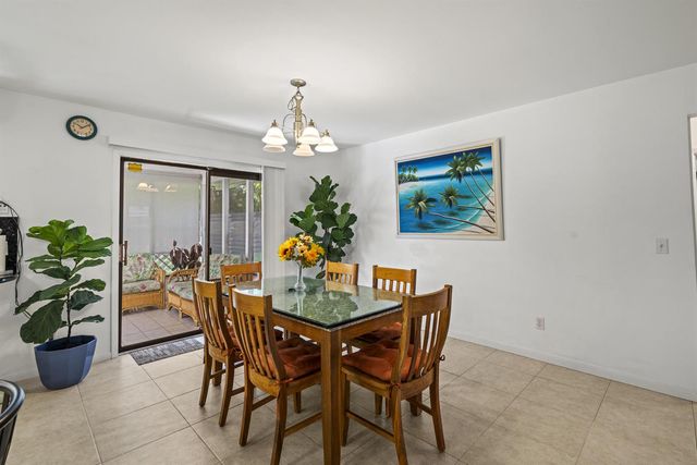 1915 Eucalyptus Avenue, Fort Pierce, FL 34949