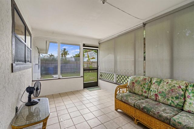 1915 Eucalyptus Avenue, Fort Pierce, FL 34949