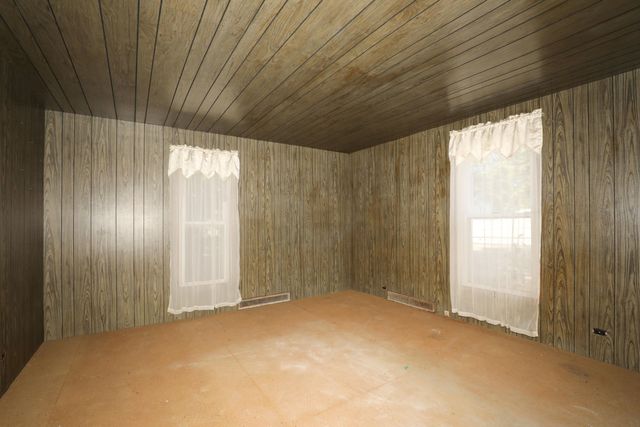 1210 Harrison Street, Lowell, IN 46356