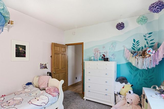 11 Moon Circle, Saint Cloud, MN 56301