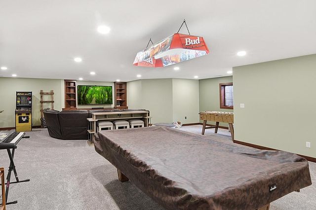 11 Moon Circle, Saint Cloud, MN 56301