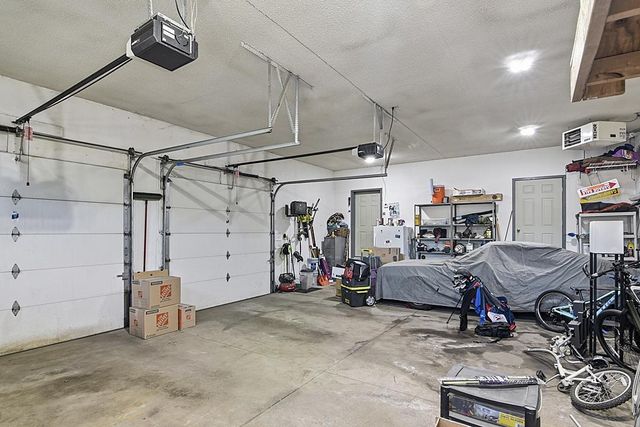 11 Moon Circle, Saint Cloud, MN 56301
