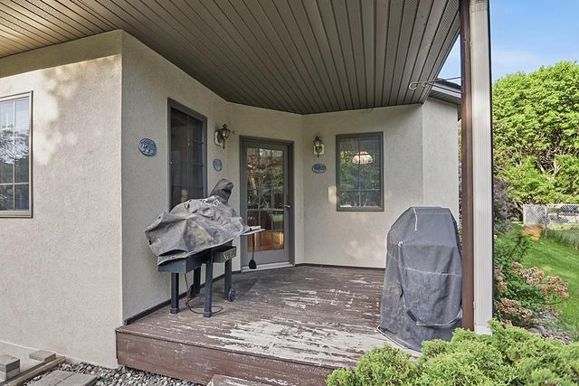 11 Moon Circle, Saint Cloud, MN 56301