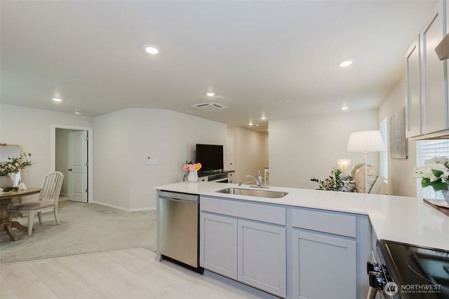 101 NE Olympic Ridge, Belfair, WA 98528