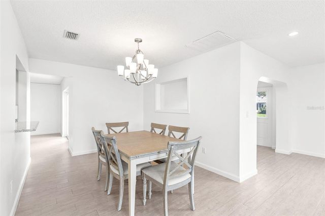 7410 8TH AVENUE W, Bradenton, FL 34209