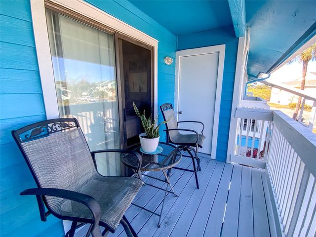 455 ALT 19 S 234, Palm Harbor, FL 34683