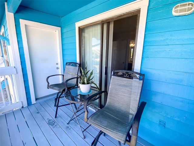 455 ALT 19 S 234, Palm Harbor, FL 34683