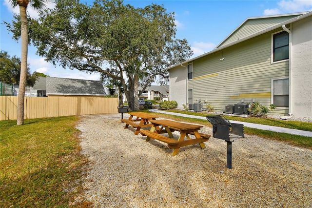 455 ALT 19 S 234, Palm Harbor, FL 34683