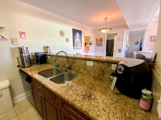 455 ALT 19 S 234, Palm Harbor, FL 34683