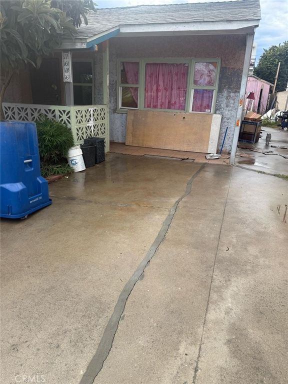 1606 W 206th, Los Angeles, CA 90501 — photo 2