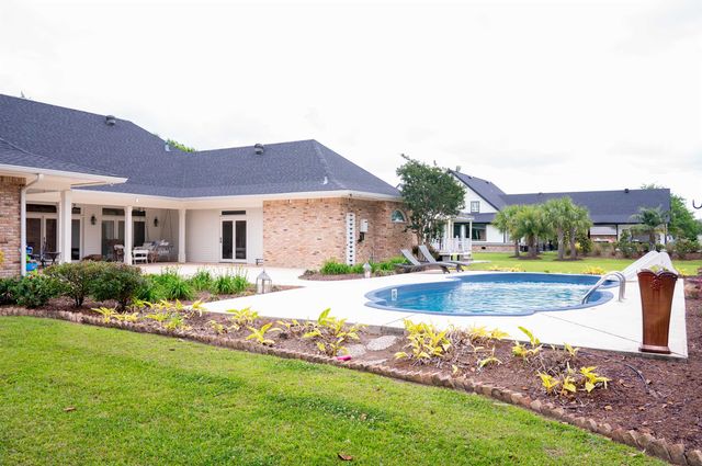 11562 Highway 1, Larose, LA 70373