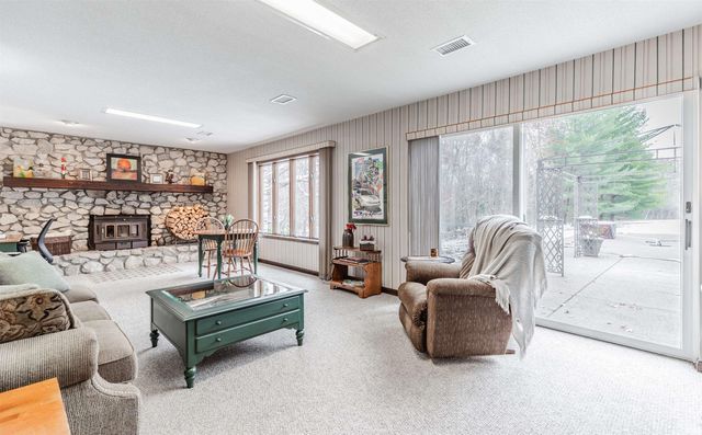 13725 Old State Road, Evansville, IN 47725