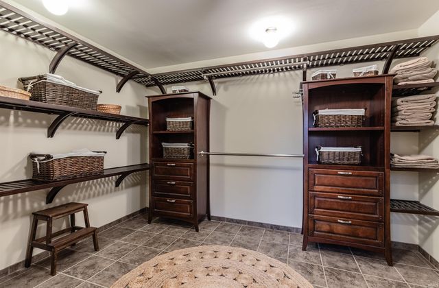 13725 Old State Road, Evansville, IN 47725