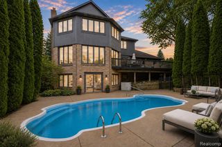 1966 Mapleridge Road, Rochester Hills, MI 48309
