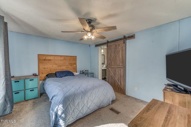 736 Ryder Church Road, Bluff City, TN 37618