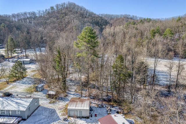 736 Ryder Church Road, Bluff City, TN 37618