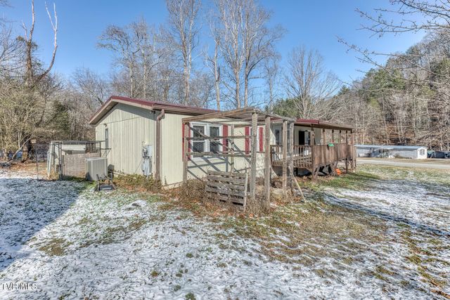 736 Ryder Church Road, Bluff City, TN 37618