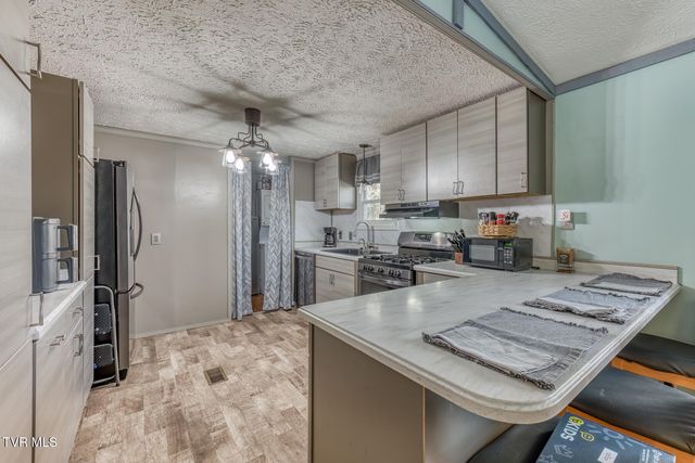 736 Ryder Church Road, Bluff City, TN 37618