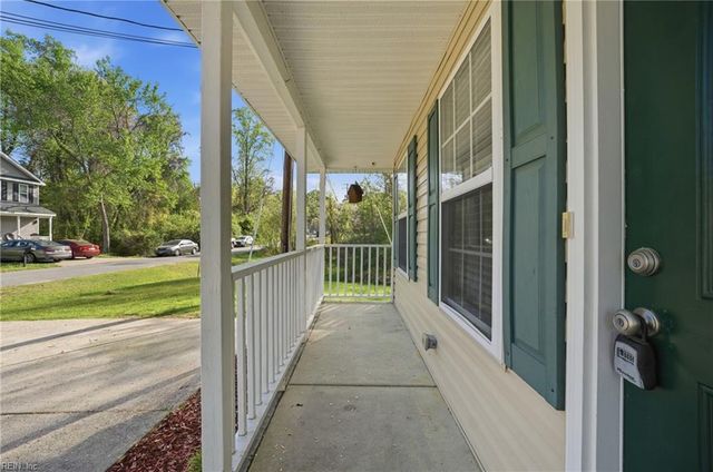 5109 James ST, Chesapeake, VA 23321