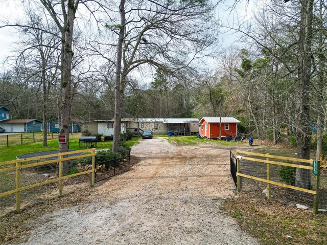 15630 Ben Wiggins Road, Conroe, TX 77303