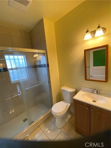 1331 Atlantic Avenue, Long Beach, CA 90813