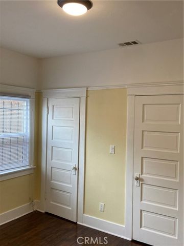 1331 Atlantic Avenue, Long Beach, CA 90813