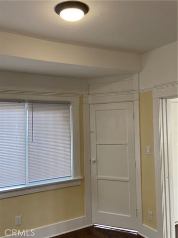 1331 Atlantic Avenue, Long Beach, CA 90813