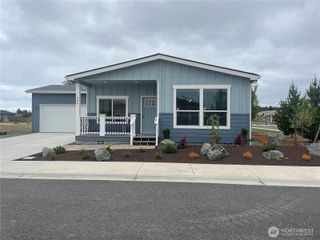 986 N Rock Rose Avenue, Sequim, WA 98382