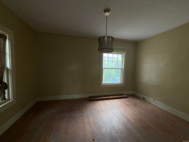 224 W Daisy Bates Drive, Little Rock, AR 72202