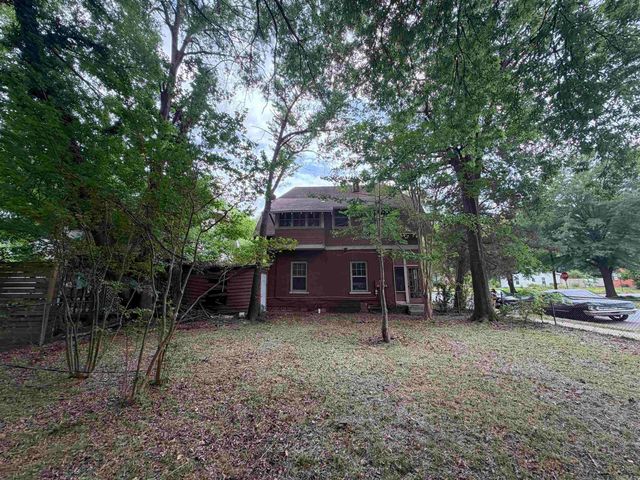224 W Daisy Bates Drive, Little Rock, AR 72202