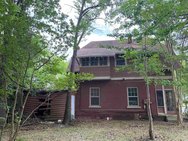 224 W Daisy Bates Drive, Little Rock, AR 72202