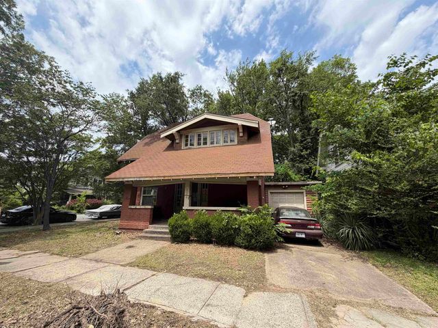 224 W Daisy Bates Drive, Little Rock, AR 72202