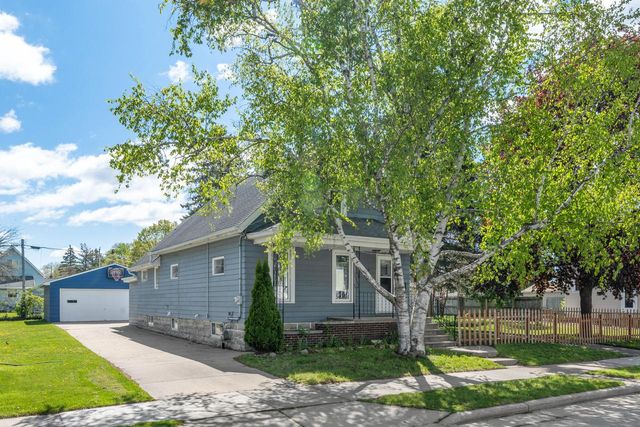 1416 Cedar STREET, Oshkosh, WI 54901
