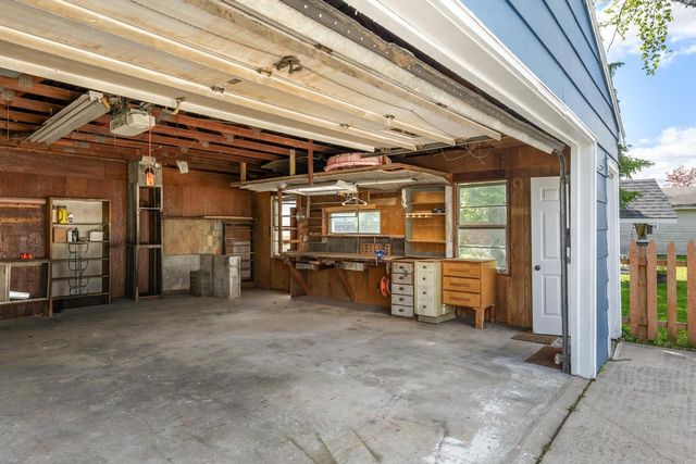 1416 Cedar STREET, Oshkosh, WI 54901