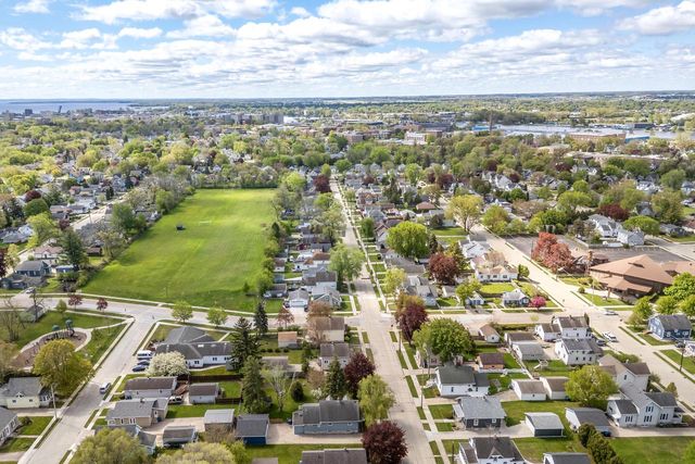 1416 Cedar STREET, Oshkosh, WI 54901