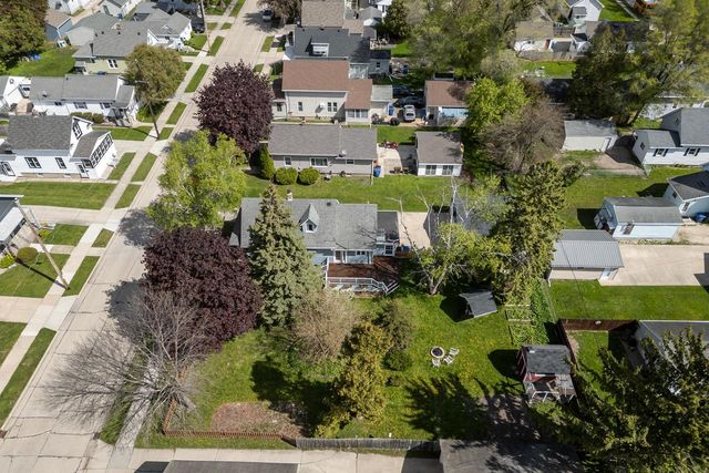 1416 Cedar STREET, Oshkosh, WI 54901