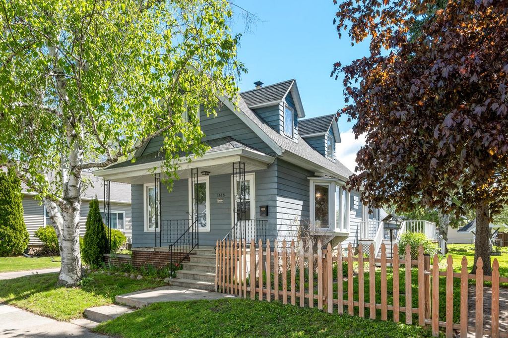1416 Cedar STREET, Oshkosh, WI 54901