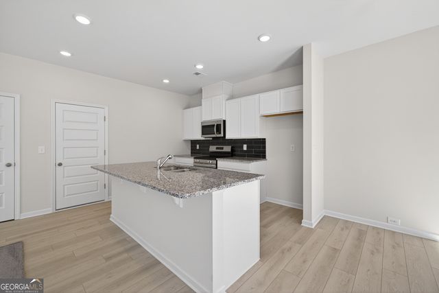 89 Alameda Street 12, Loganville, GA 30052