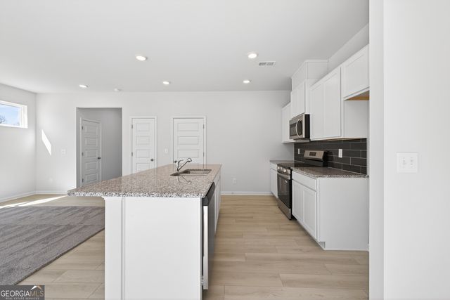 89 Alameda Street 12, Loganville, GA 30052