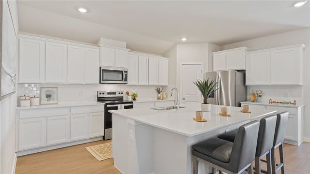 1454 Rhaegal St, Corpus Christi, TX 78415