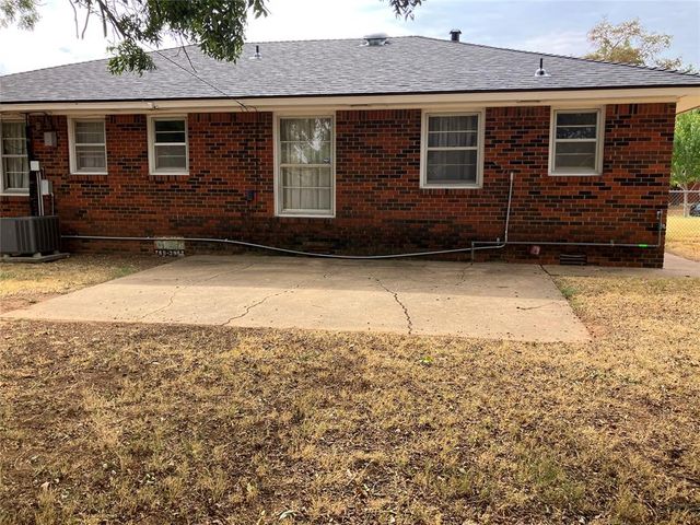825 E Bouse Drive, Midwest City, OK 73110