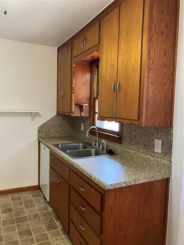 825 E Bouse Drive, Midwest City, OK 73110